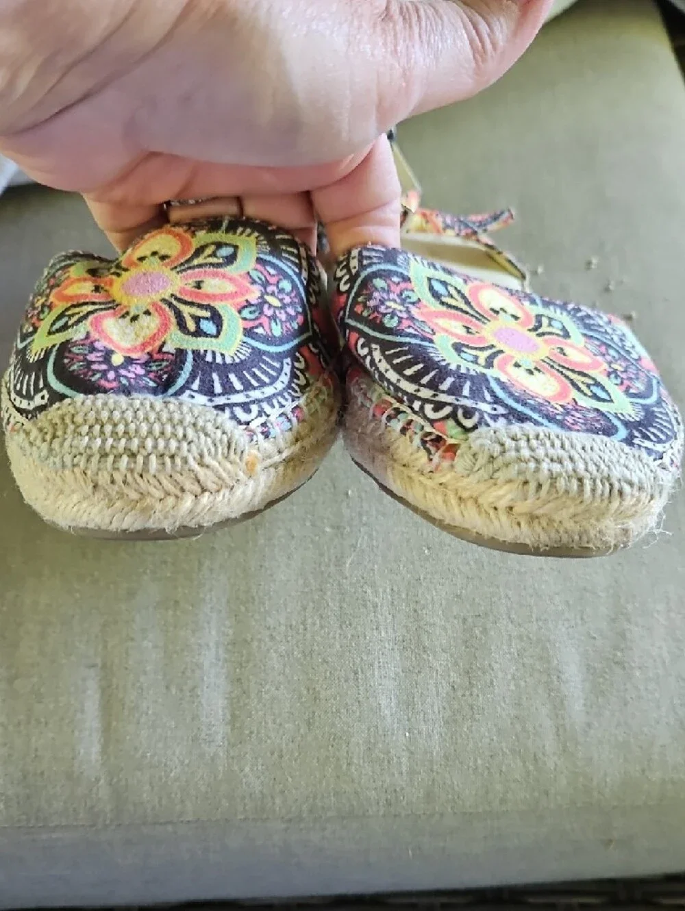 Anne Klein Multicolor Floral Espadrille Sandals 7.5 M